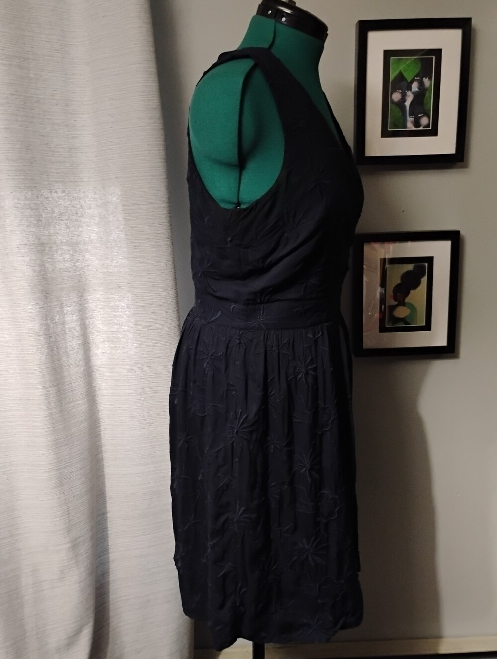 Embroidered Sleeveless Navy V-Neck Midi Dress by Loft Sz 12 - Picture 4 of 10